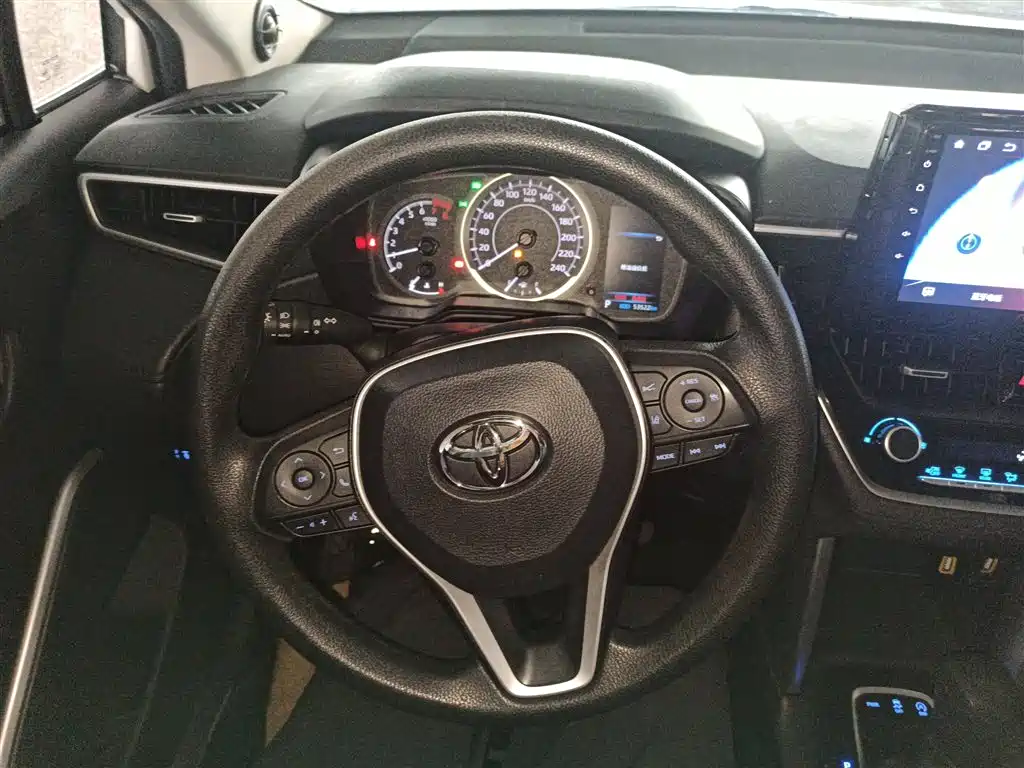 Frontlander 2.0 L CVT Leading
