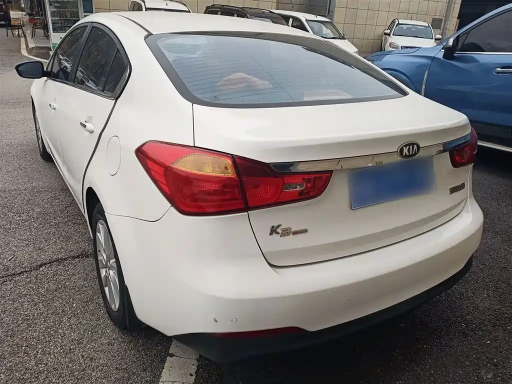 Kia K3 1.6 L Auto GLS