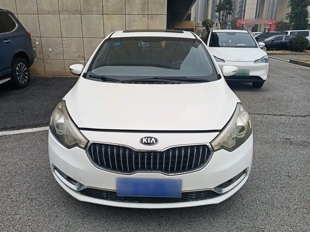Kia K3 1.6 L Auto GLS