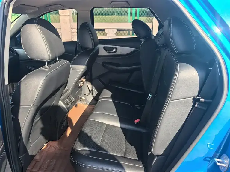 Dongfeng Fengguang S560 风光S560 2018款 1.8 L CVT精英型 7座