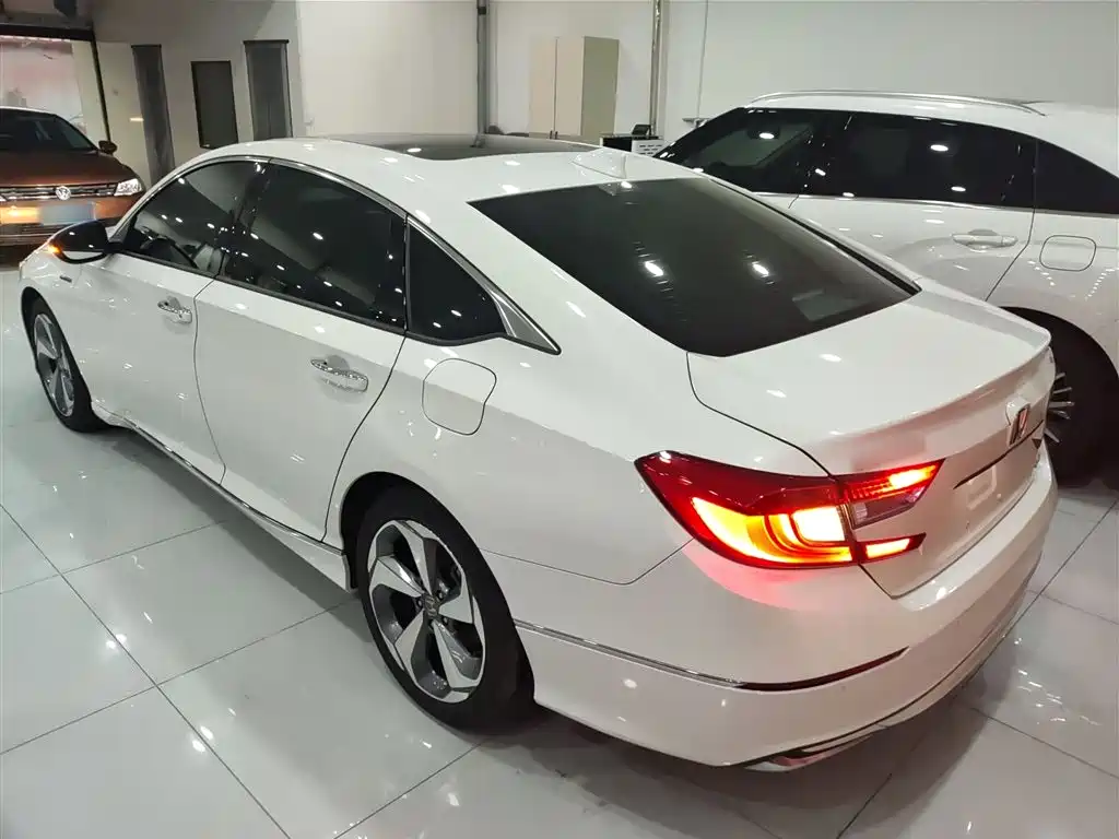 Accord Sharp· Hybrid 2.0 L Sharp Smart CN-VI