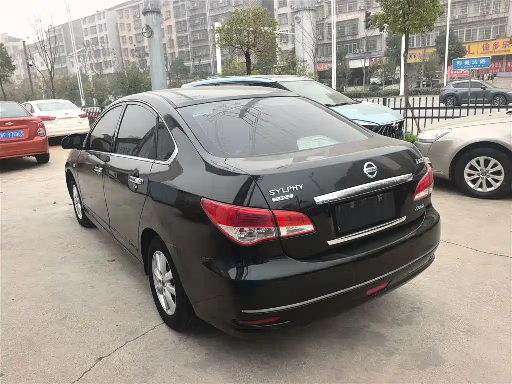 Sylphy Classic 1.6 XE Manual Comfort