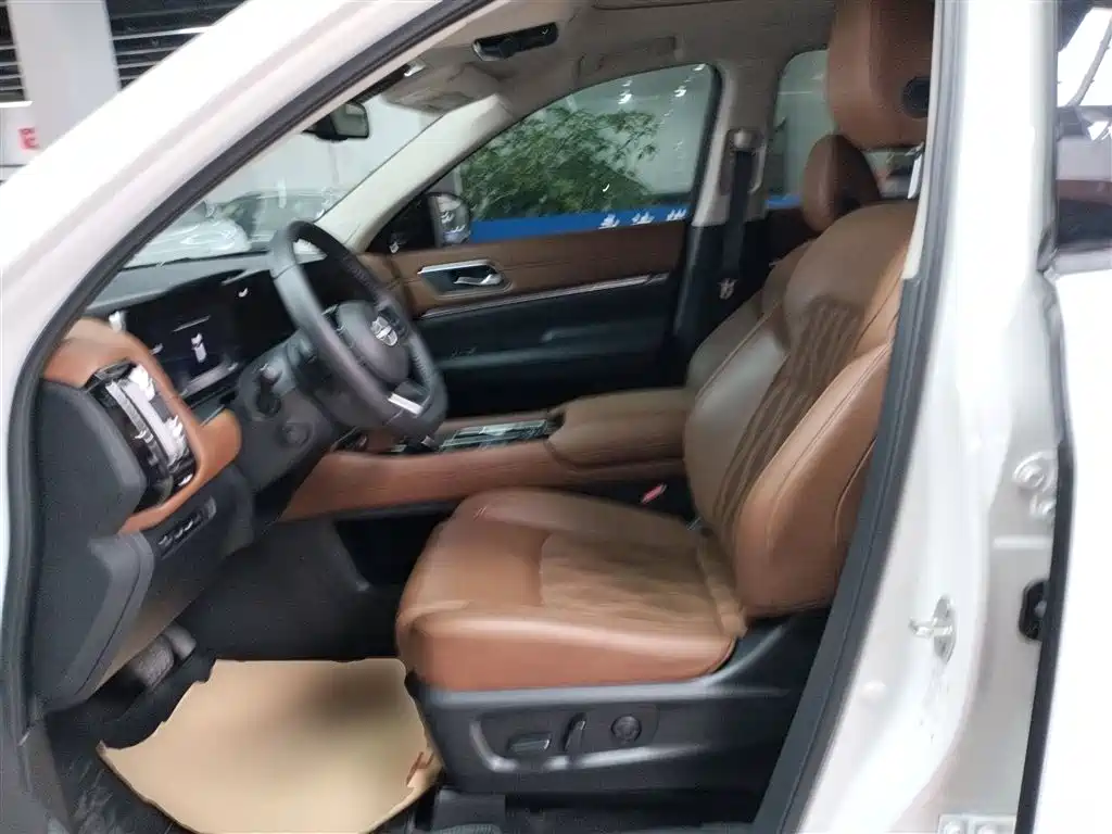 Tanlu 380 VC-TURBO 4 WD Smart Supreme 6-seat