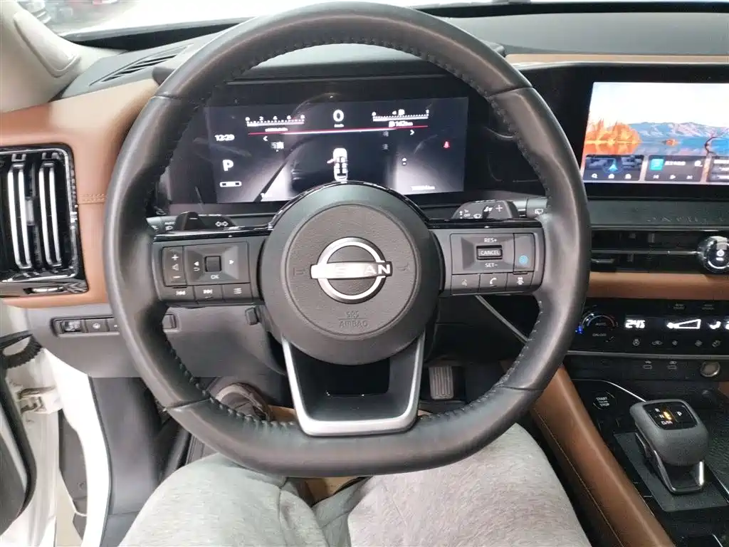 Tanlu 380 VC-TURBO 4 WD Smart Supreme 6-seat