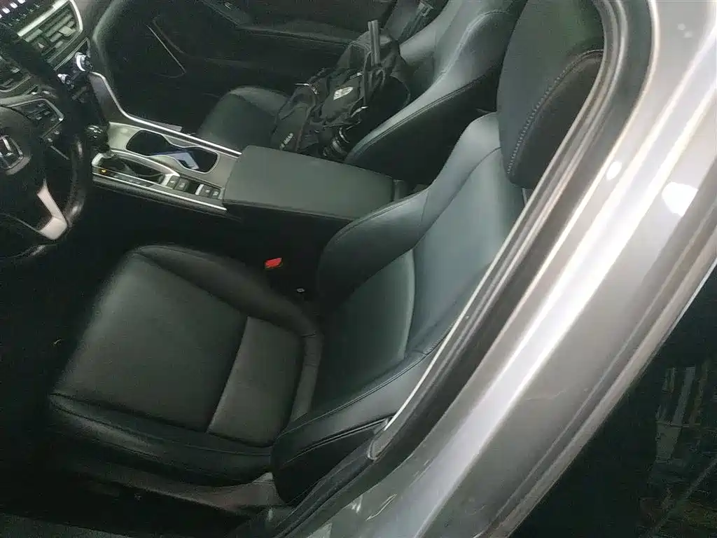 Accord 260 TURBO Luxury CN-VI