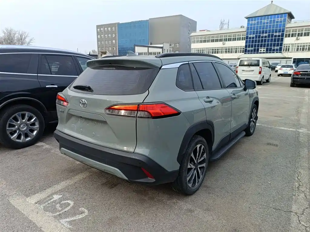 Corolla Cross 2.0 L Flagship