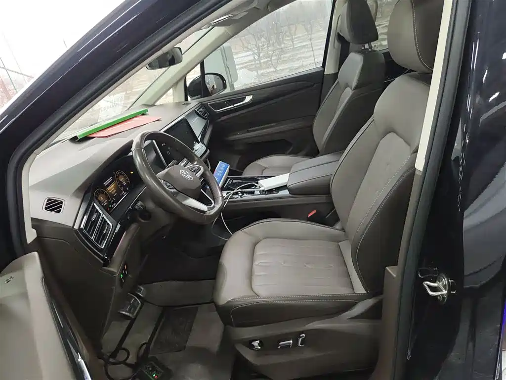 Viloran 380 TSI Supreme Speed