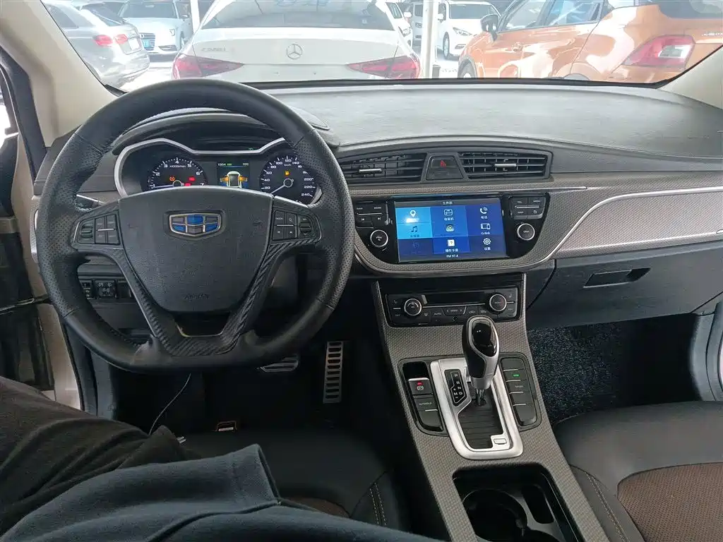 Emgrand GS Sport 1.3 T Auto Premium Style