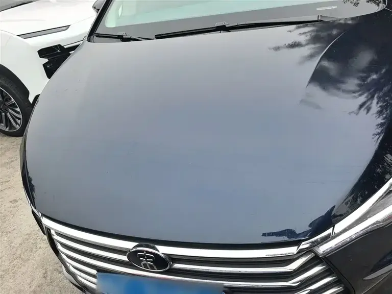 BYD Song MAX Upgraded 1.5 T Auto Luxury 7-seat