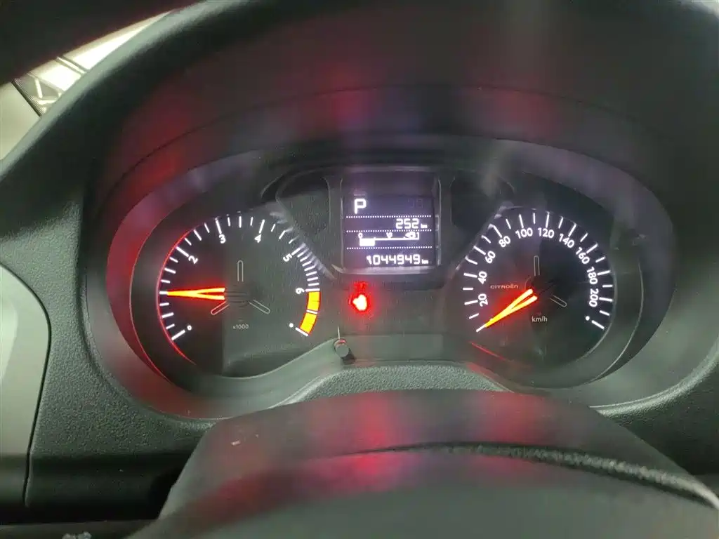 Elysee 1.6 L Auto Fashion
