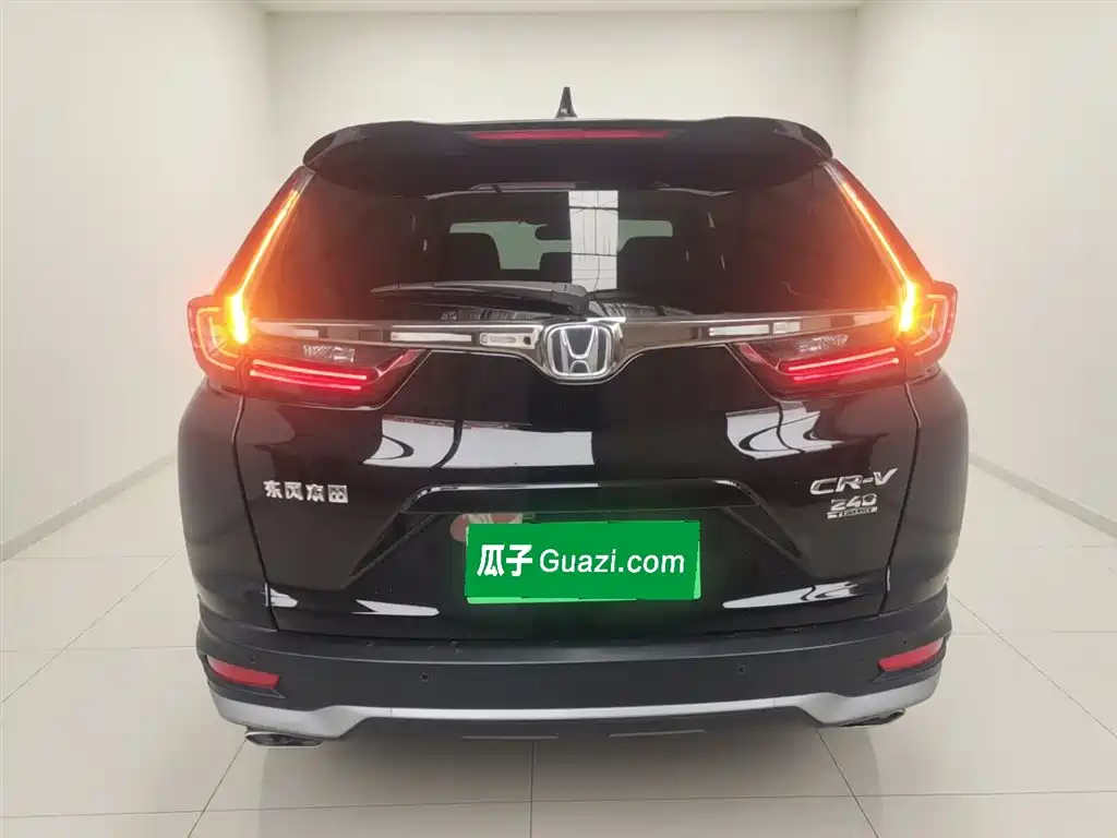 Honda CR-V 240 TURBO CVT 2 WD Urban
