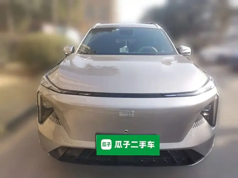 Geely Galaxy L7 1.5 T 55 km PRO