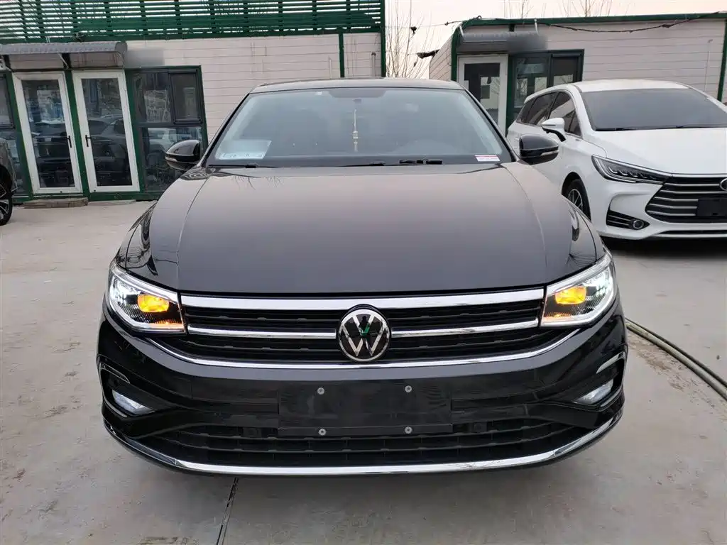 Bora 200 TSI DSG Joy Travel PRO