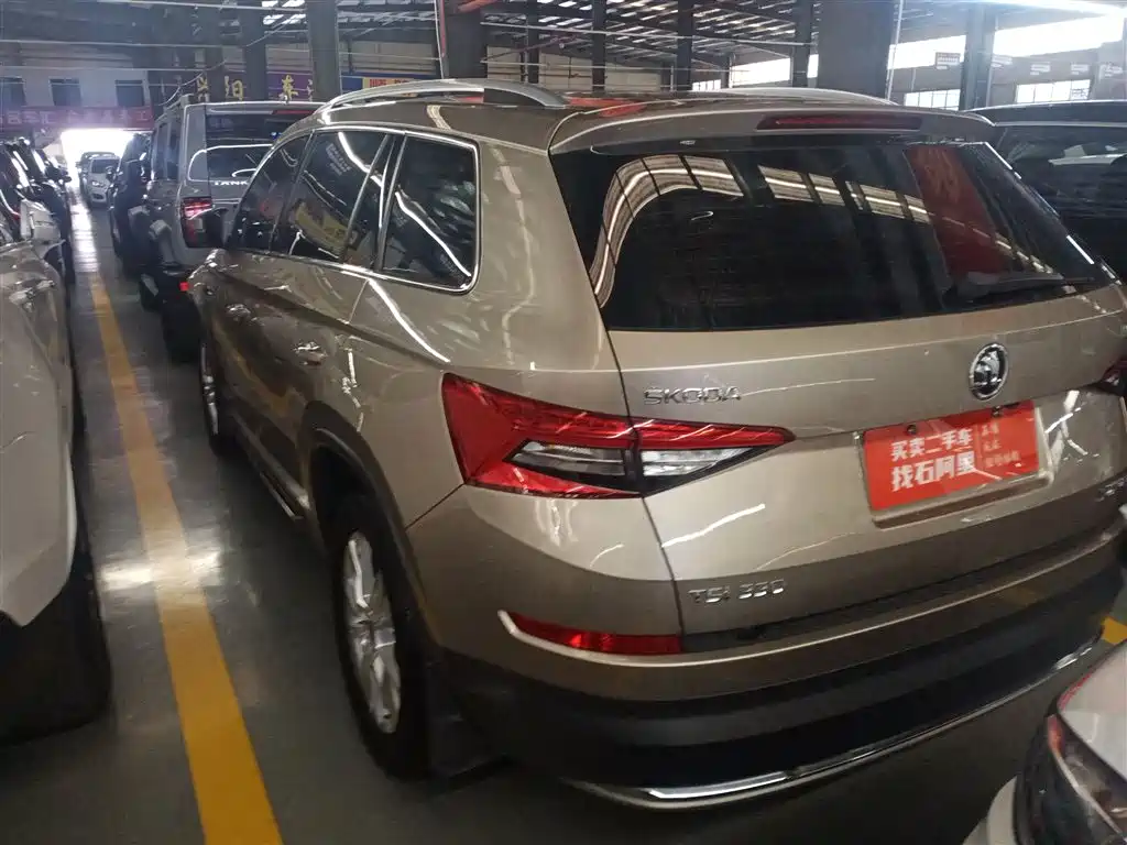 Kodiaq Facelift TSI330 5-seat 2 WD Luxury Enjoyment