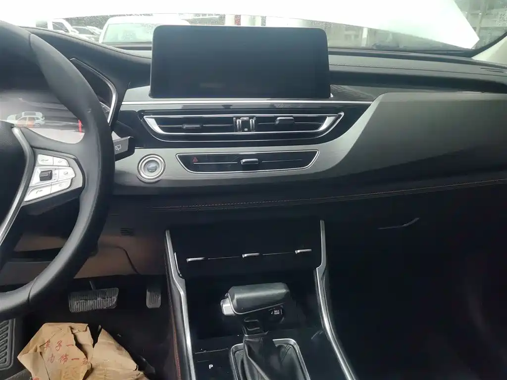 Changan CS75 Glory Million 280 T DCT Luxury