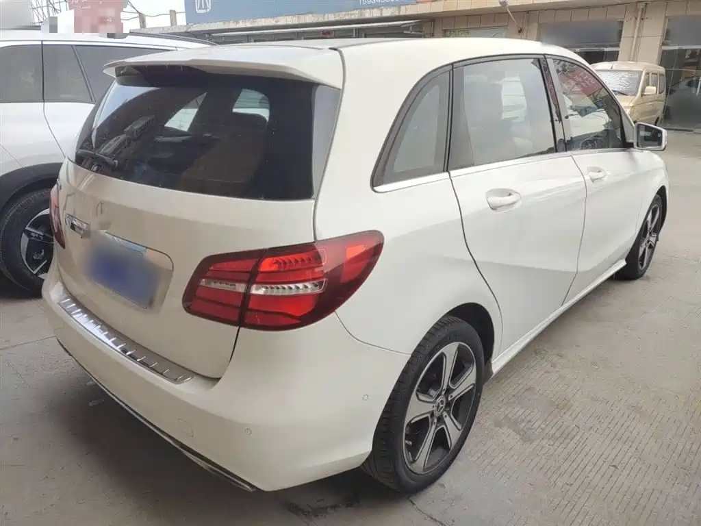 Mercedes-Benz B-Class B 200 Fashion