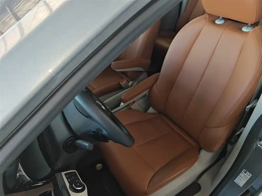Buick GL8 Land Official Cabin Comfort