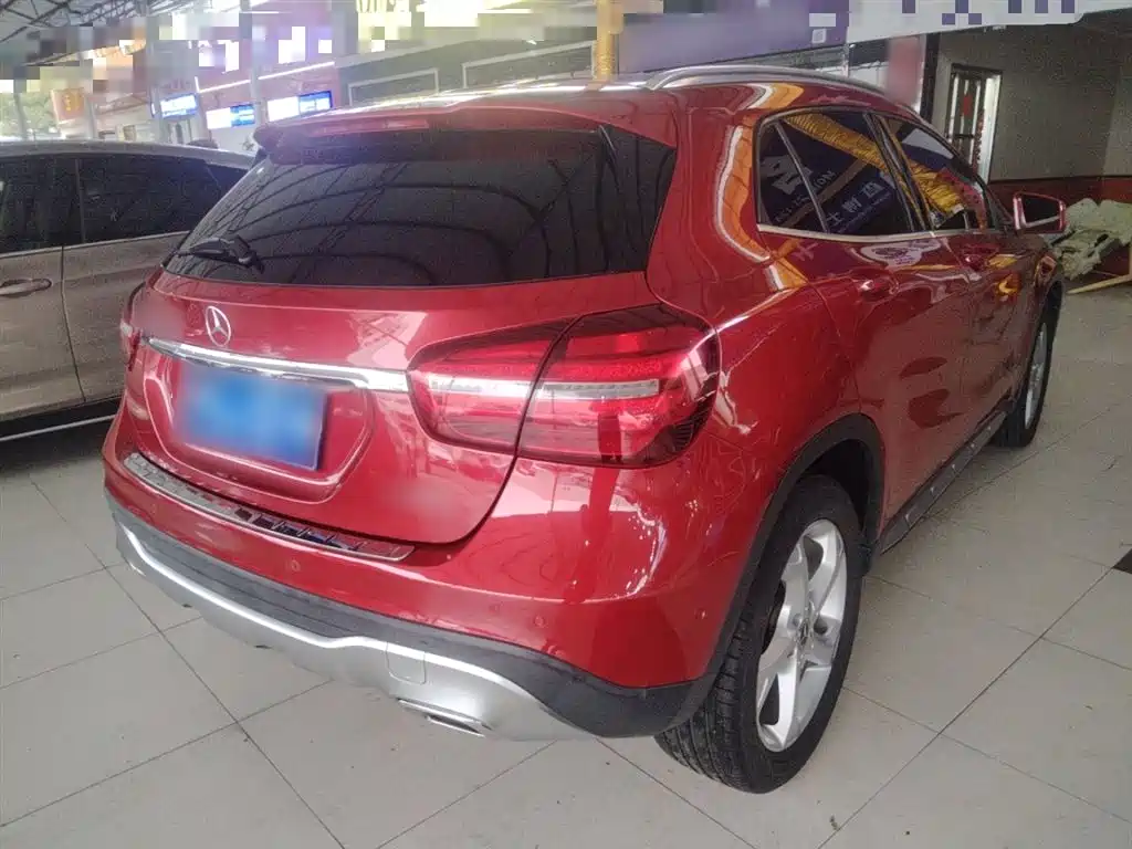 Mercedes-Benz GLA GLA 200 Dynamic
