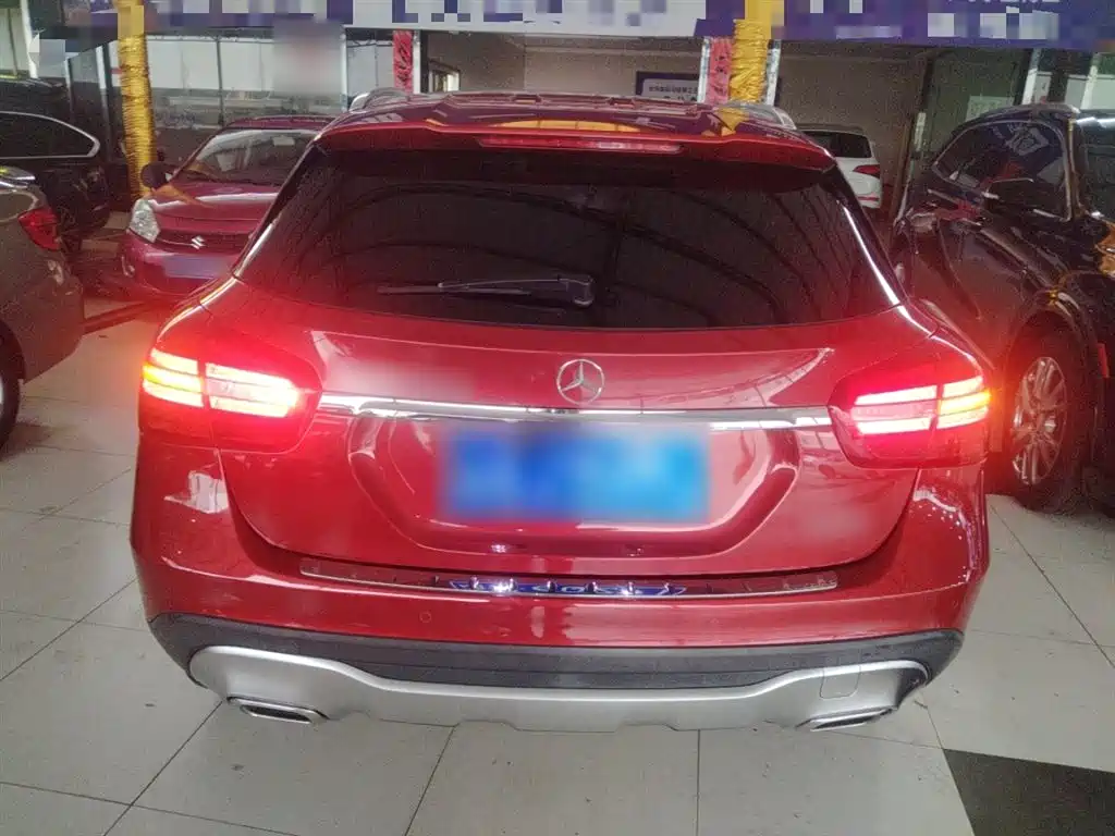 Mercedes-Benz GLA GLA 200 Dynamic