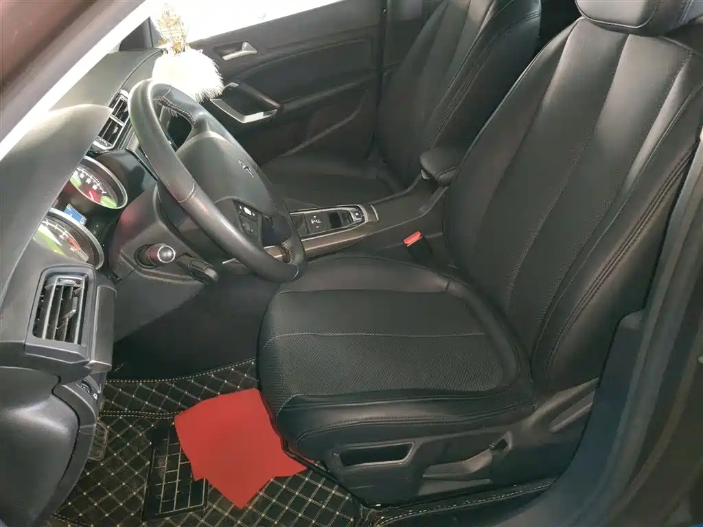 Peugeot 408 1.6 T Auto Luxury