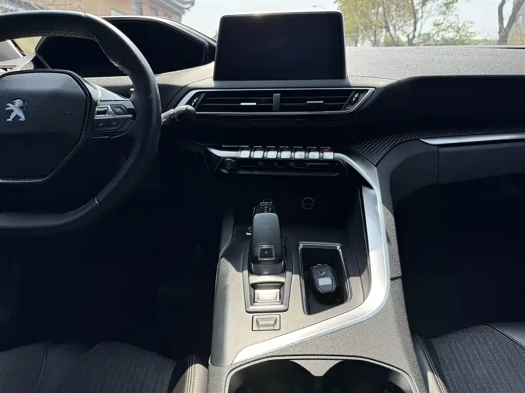 Peugeot 5008 标致5008 2019款 380 THP 5座精英版