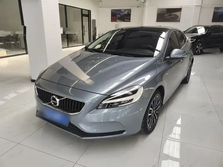 Volvo V40 T3 Smart Ease