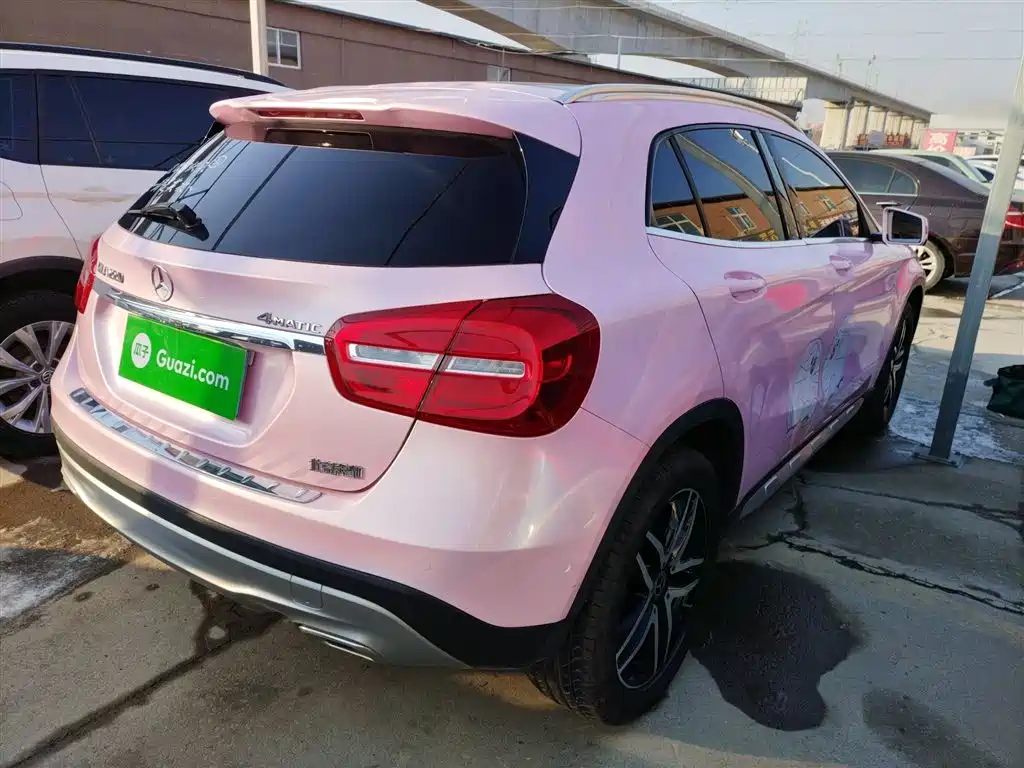 Mercedes-Benz GLA GLA 220 4 MATIC Fashion