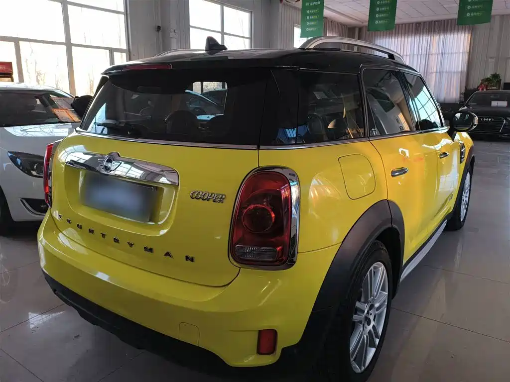 MINI COUNTRYMAN 1.5 T COOPER ALL4 Traveller
