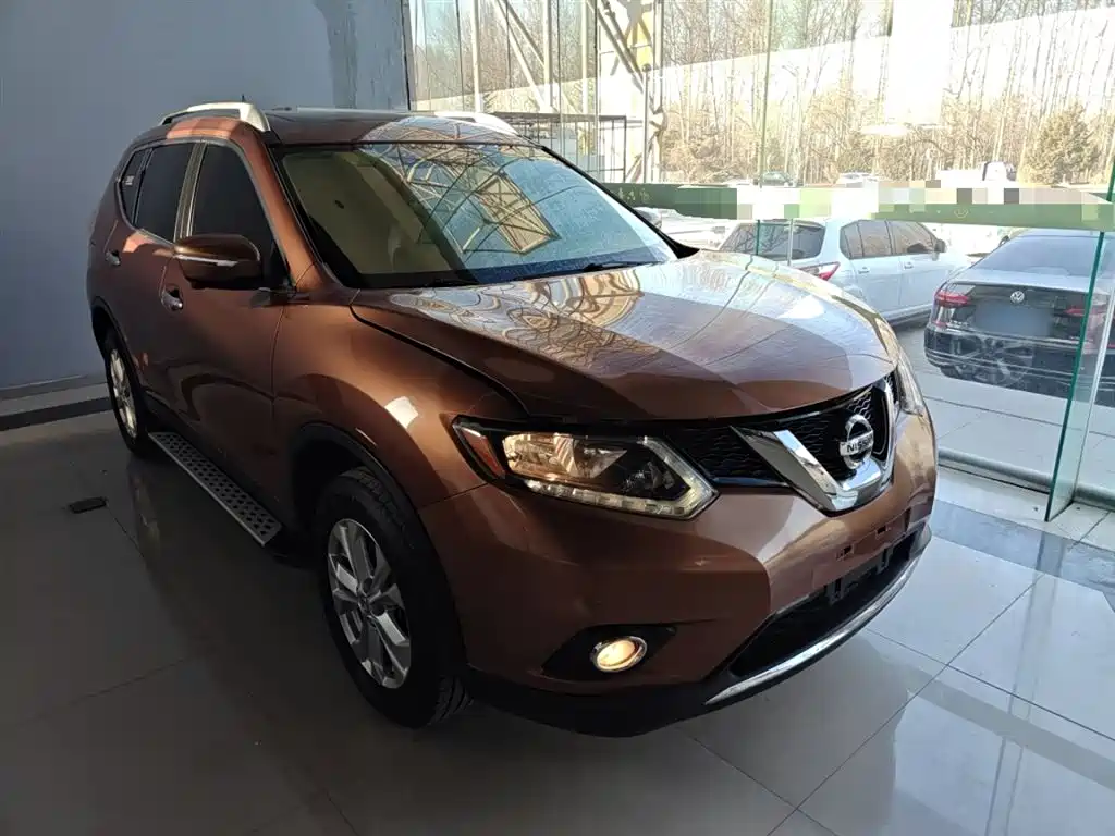 X-Trail 2.0 L CVT Comfort MAX 2 WD