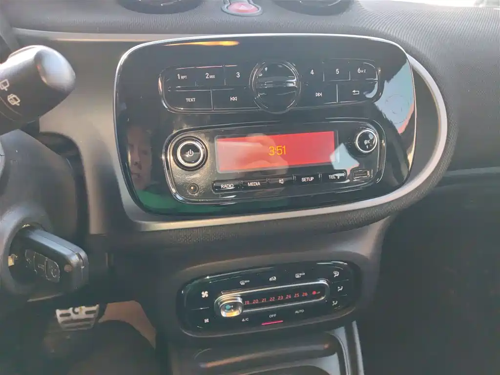 smart forfour 1.0 L 52 kW Passion
