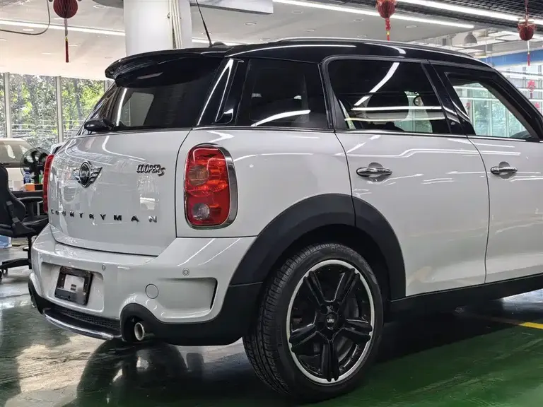 MINI COUNTRYMAN 1.6 T COOPER S