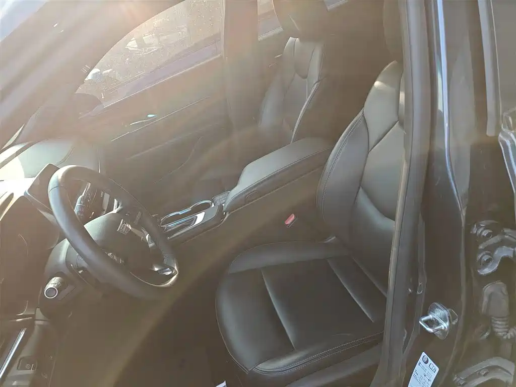 Cadillac CT4 28 T Style