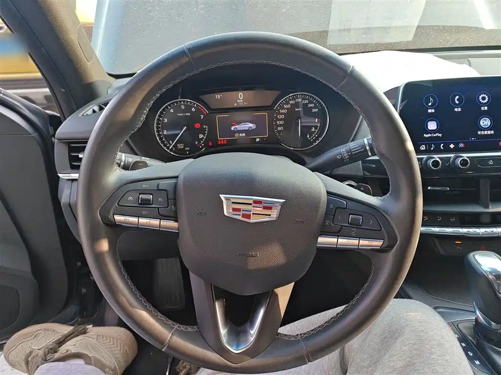 Cadillac CT4 28 T Style