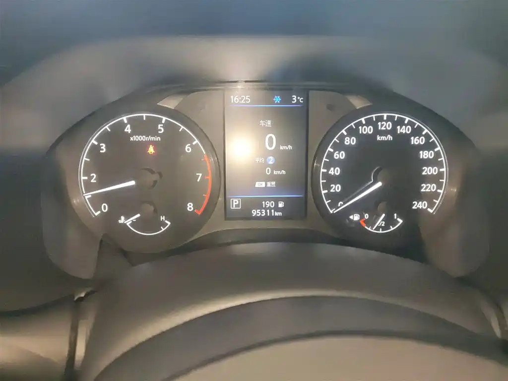 Teana 2.0 L XL Comfort