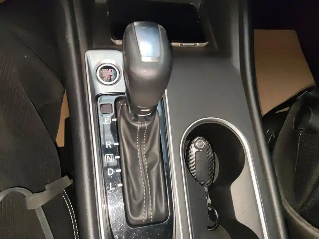 Teana 2.0 L XL Comfort