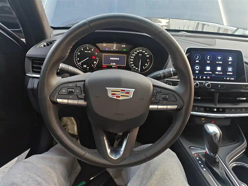 Cadillac CT4 28 T Style