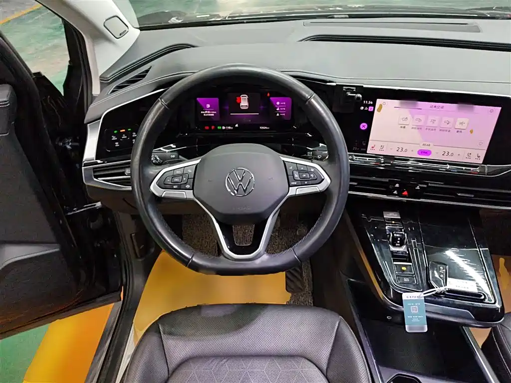 Talagon 330 TSI 2 WD Luxury Premium Realm