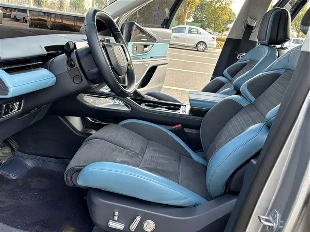 Nautilus 2.0 T 4 WD Supreme Wise Hybrid
