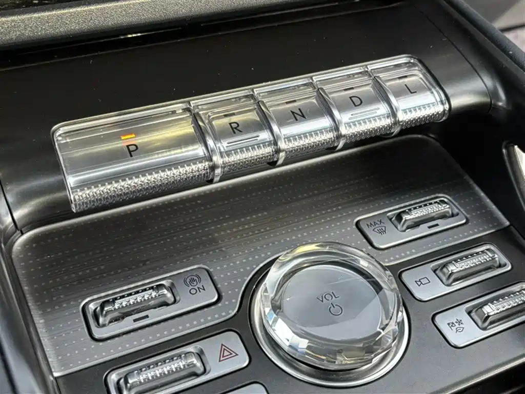 Nautilus 2.0 T 4 WD Supreme Wise Hybrid