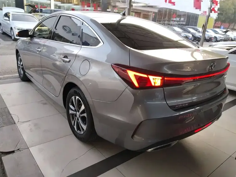 Changan Eado PLUS Blue Whale NE 1.4 T GDI DCT High Energy