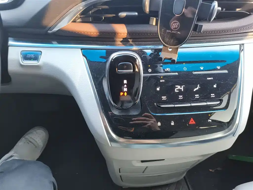 Buick GL8 Land Official Cabin 652 T Comfort