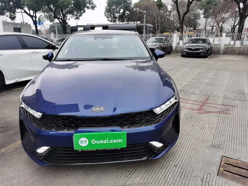 Kia K5 270 T CVVD Luxury Tech