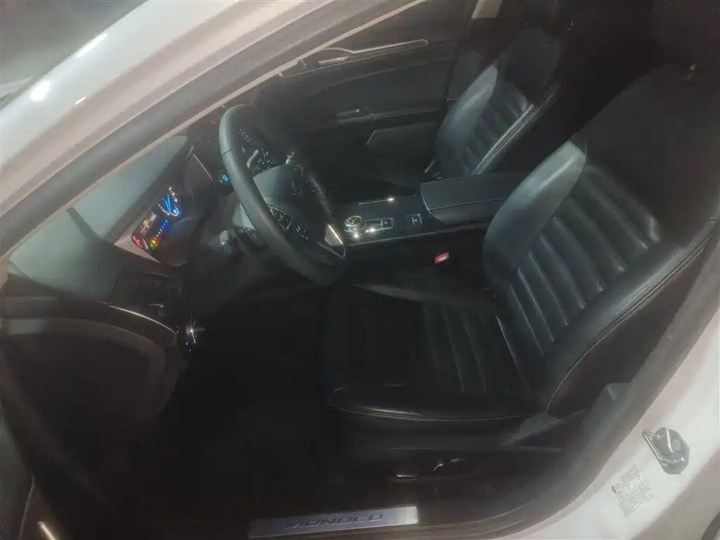 Mondeo EcoBoost 200 Fashion