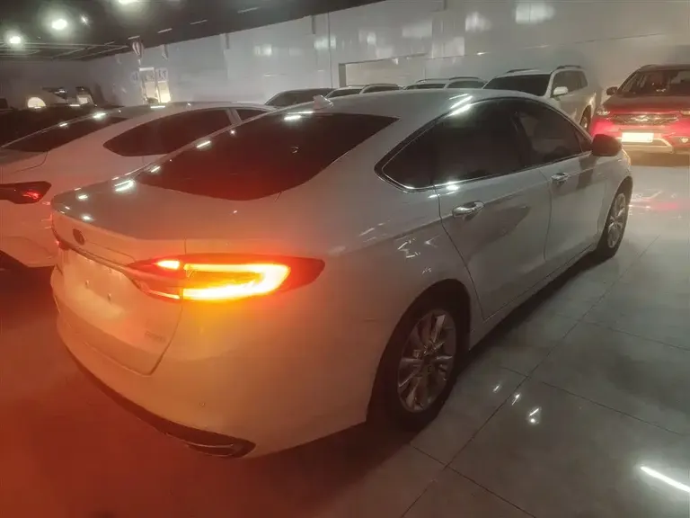 Ford Mondeo EcoBoost 200 Fashion