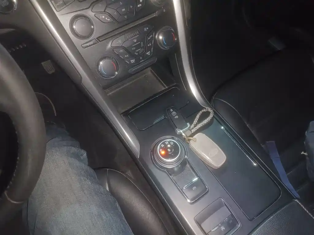 Mondeo EcoBoost 200 Fashion