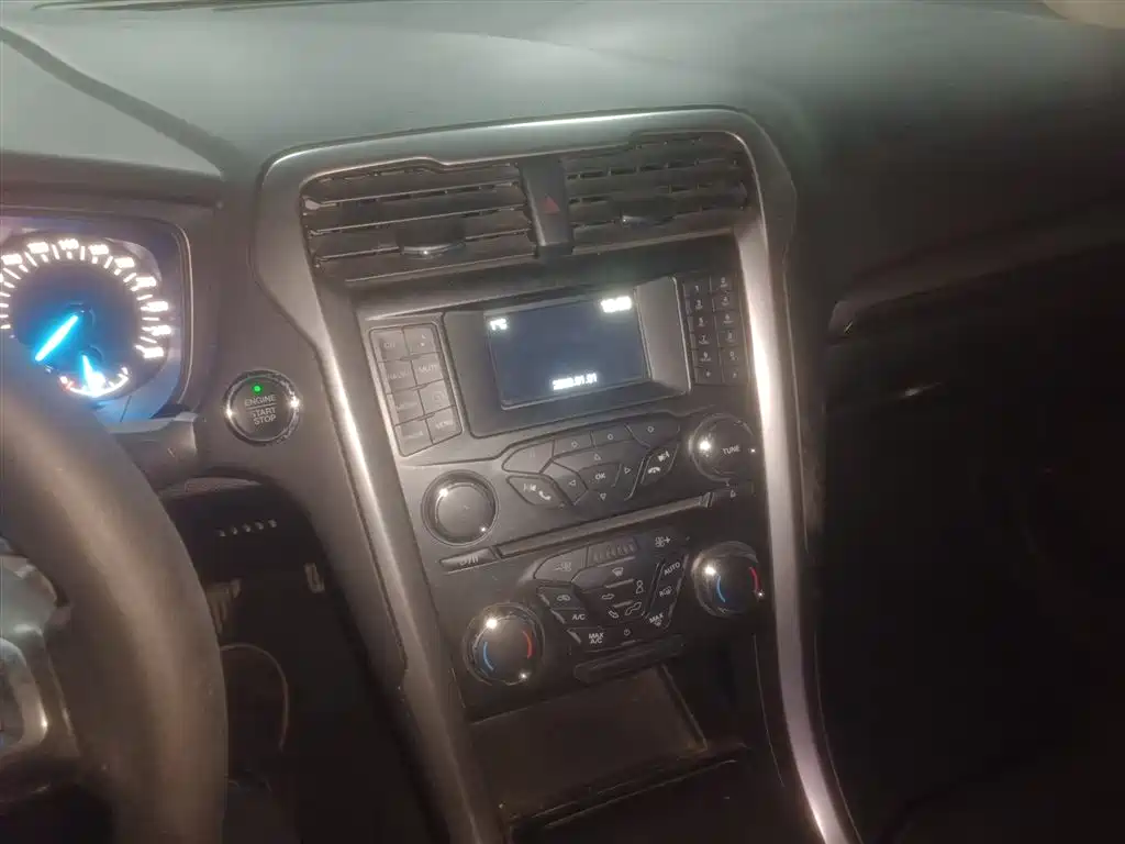 Mondeo EcoBoost 200 Fashion