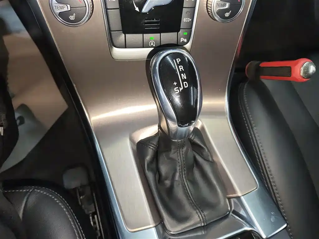 Volvo XC60 T5 Smart Progress
