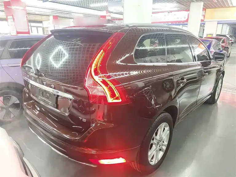 Volvo XC60 T5 Smart Progress