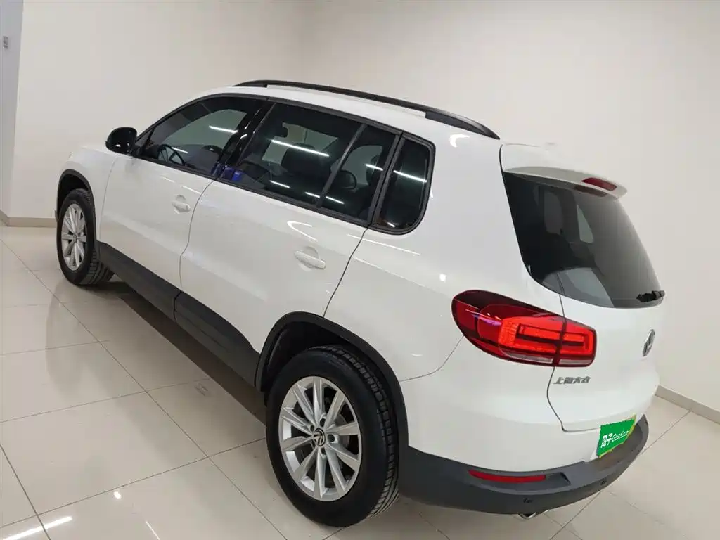 Tiguan 1.8 TSI Auto 2 WD Comfort