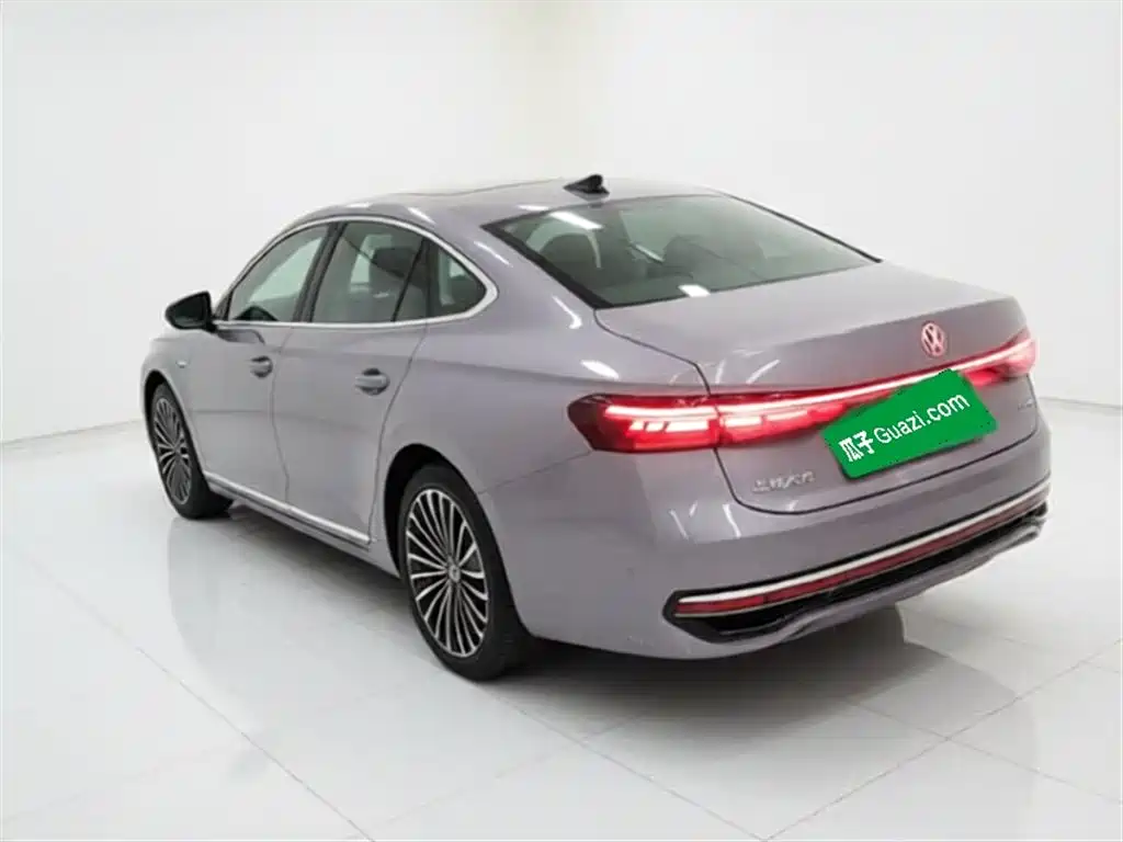 Passat Pro 380 TSI Dragon Supreme